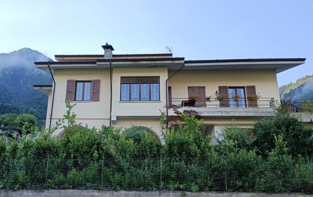 B&B Le Rose Crone Exterior foto